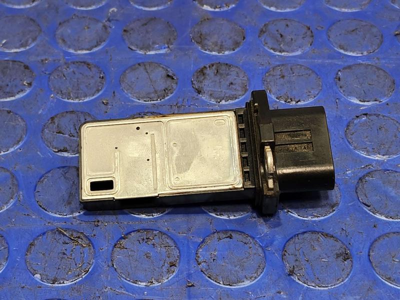 2007 Hummer H3 Air Flow Meter