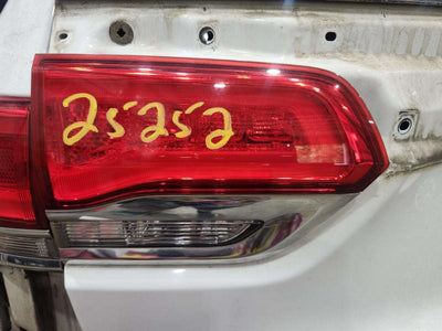 2015 Jeep Grand Cherokee Tail Light Assembly