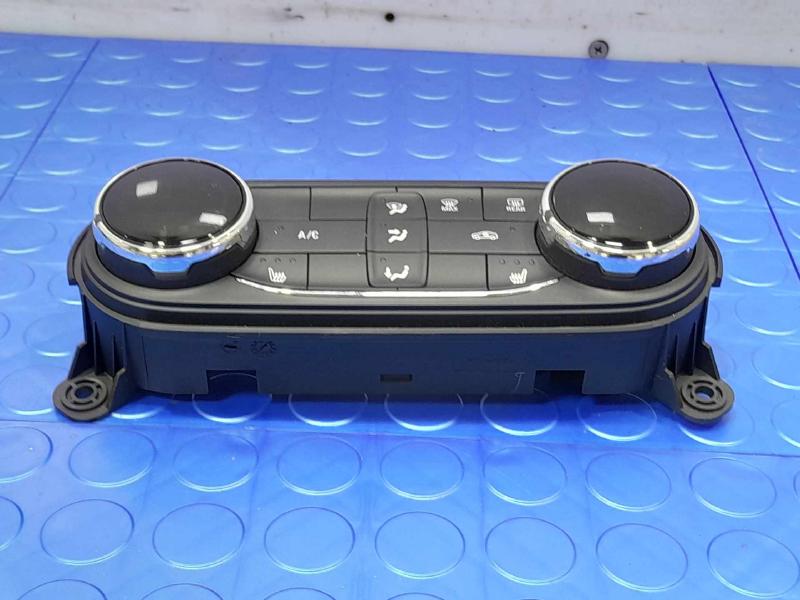2023 Chevrolet Trailblazer Heater A/C Control