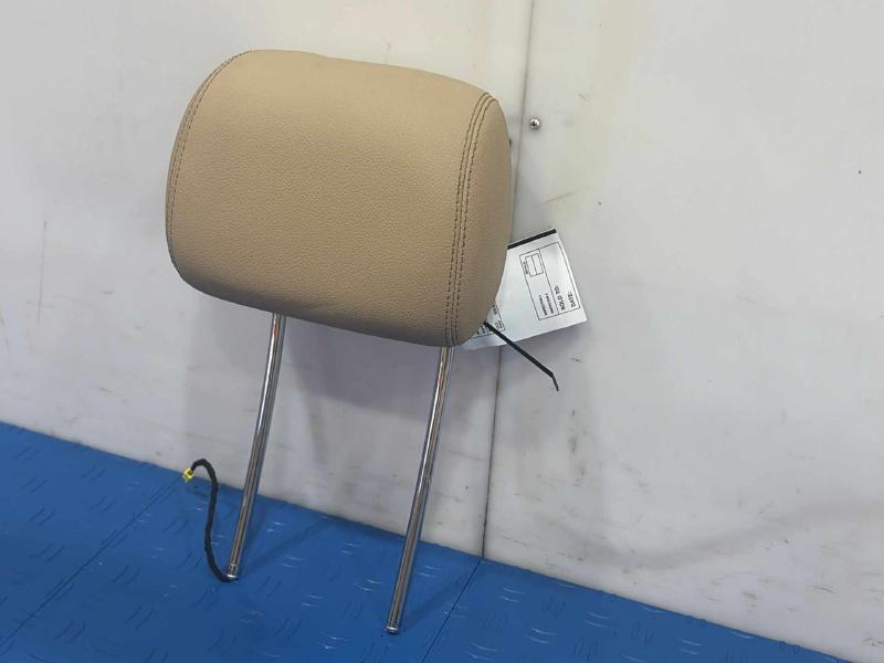 2010 Mercedes ML-Class Headrest