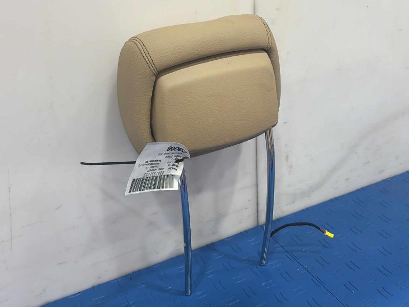 2010 Mercedes ML-Class Headrest