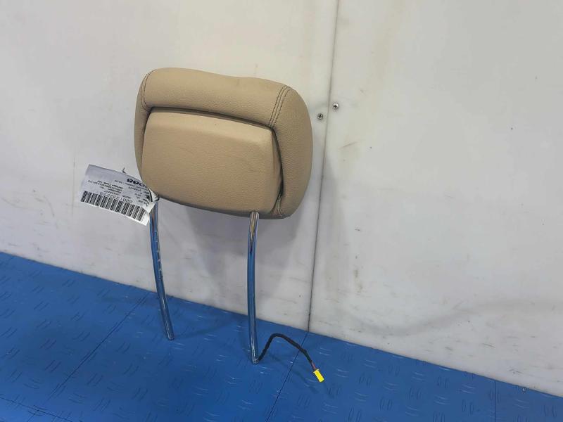 2010 Mercedes ML-Class Headrest
