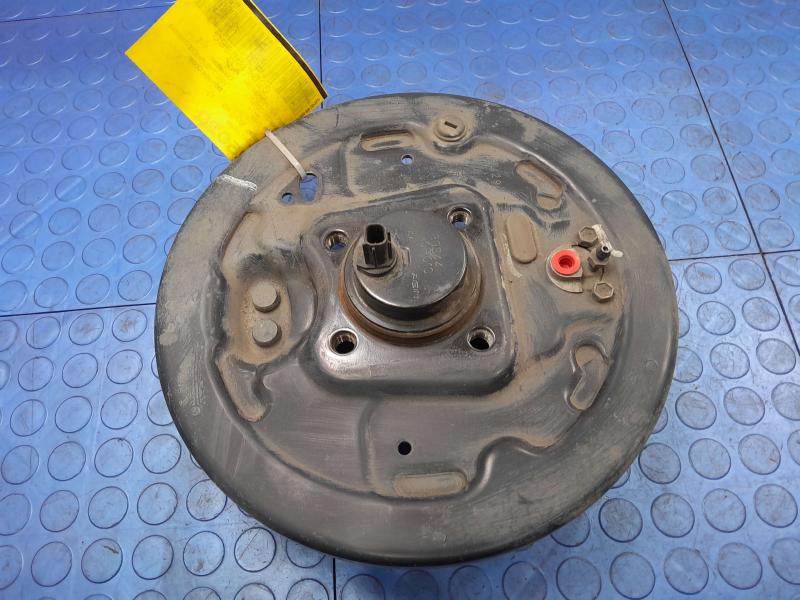 2014 Toyota Corolla Hub