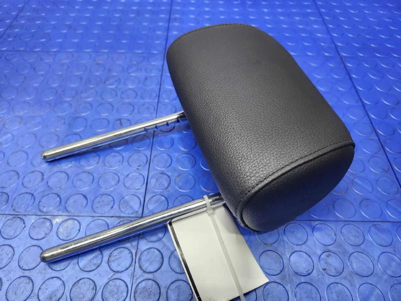 2011 BMW 535i Headrest
