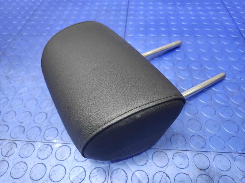 2011 BMW 535i Headrest