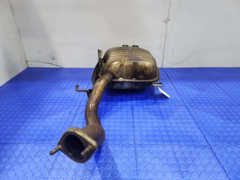 2011 Kia Sorento Muffler