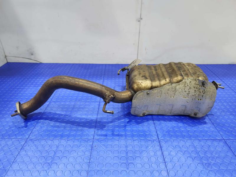 2011 Kia Sorento Muffler