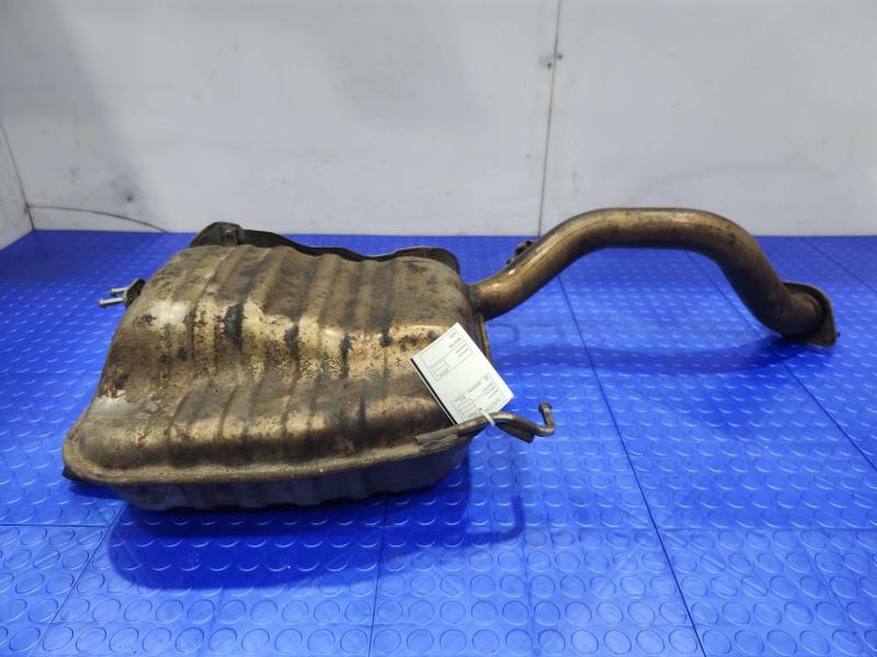 2011 Kia Sorento Muffler