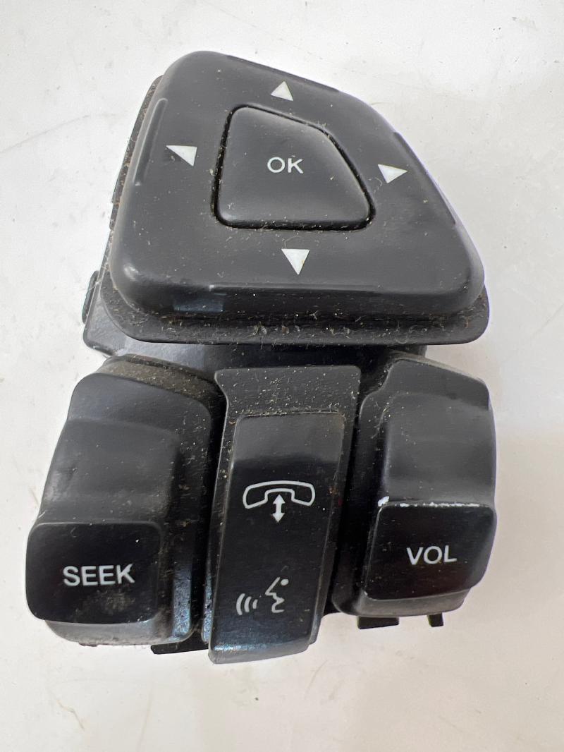 2011 - 2015 Ford Explorer Bluetooth Radio Control Switch OEM BT4T-9E740-CFW