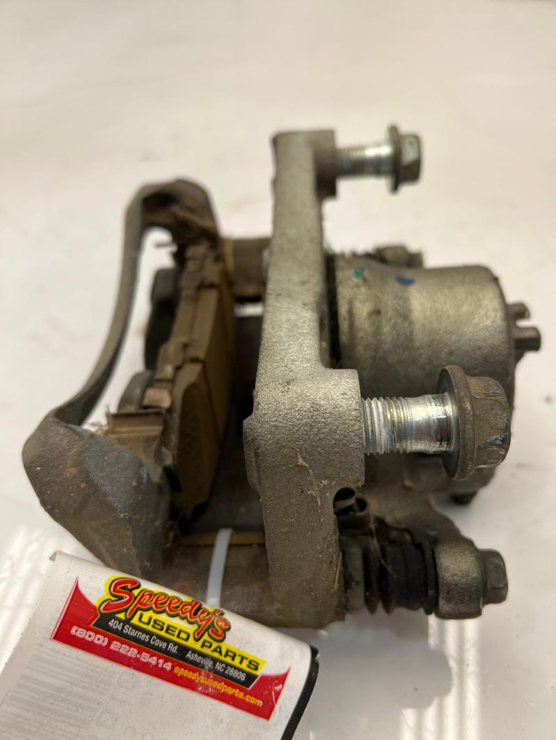 2013 - 2019 Nissan Sentra 1.8L Front Brake Caliper RH Passenger Side OEM 410013SG0A