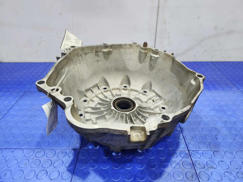2014 Chevrolet Silverado 1500 Flywheel Bell Housing