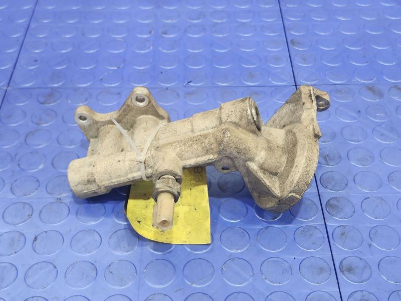 2013 Ford Transit 250 Oil Filter Housing