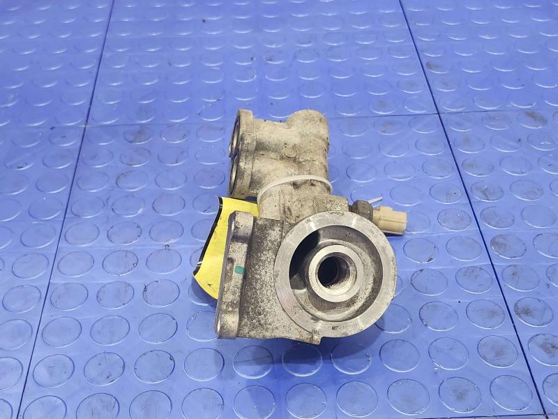 2013 Ford Transit 250 Oil Filter Housing