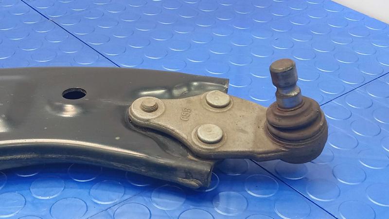 2016-2020 Kia Sorento Front Lower Control Arm Right Passenger Side OEM 54501C6000,RH