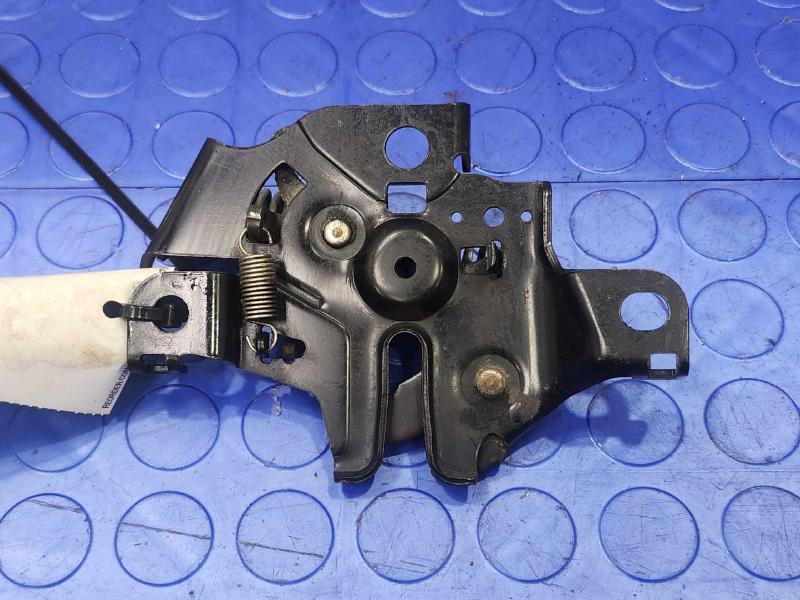2010-2015 Toyota Prius 1.8L Hood Latch Lock Assembly Genuine OEM 53510-47092