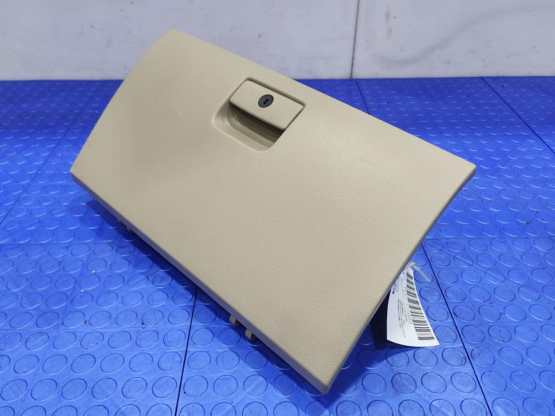 2011 Kia Sorento Glove Box