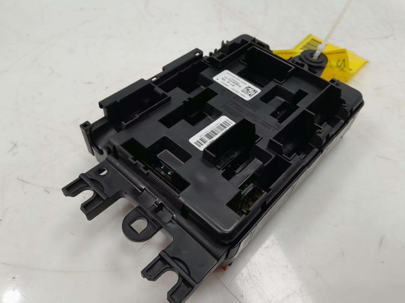 2018 BMW 430i Cabin Fuse Box