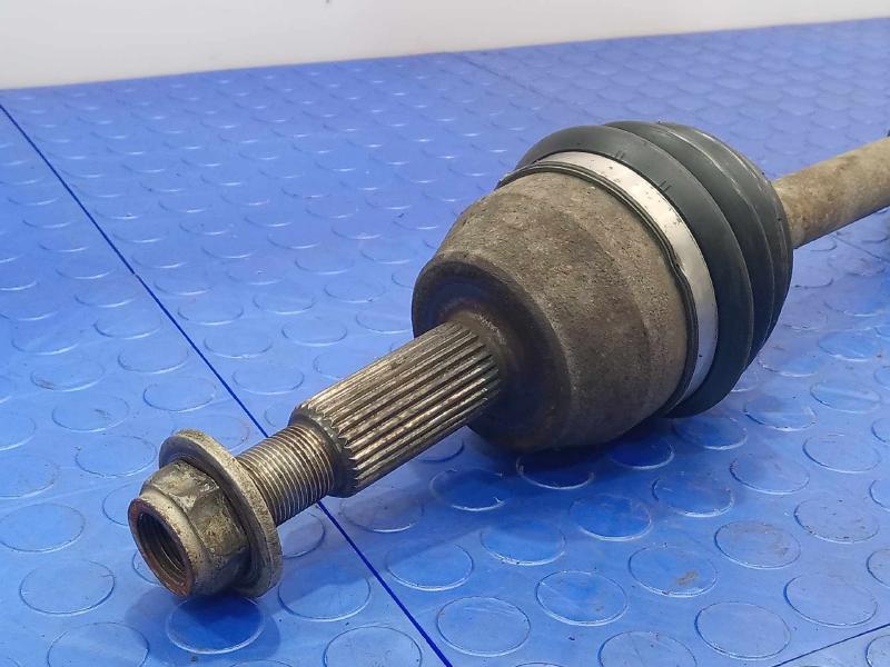2008 Ford Explorer Axle Shaft