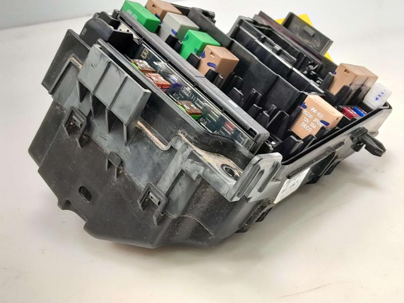2014-2016 Hyundai Elantra Sedan Engine Fuse Box Relay Junction Block OEM 912013Y040