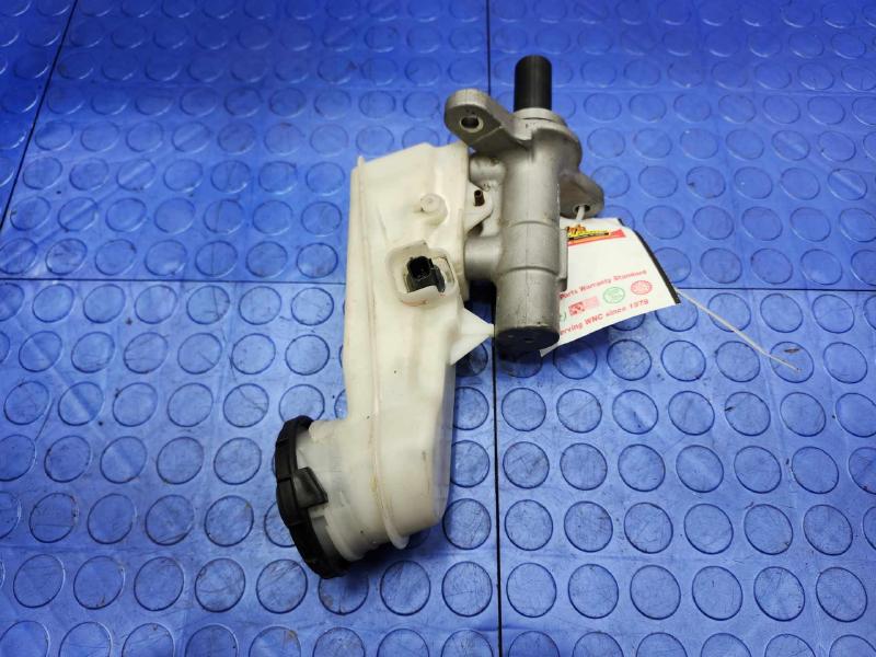 2016-2021 Honda Civic Brake Master Cylinder Assembly Genuine OEM 46100TBAA01