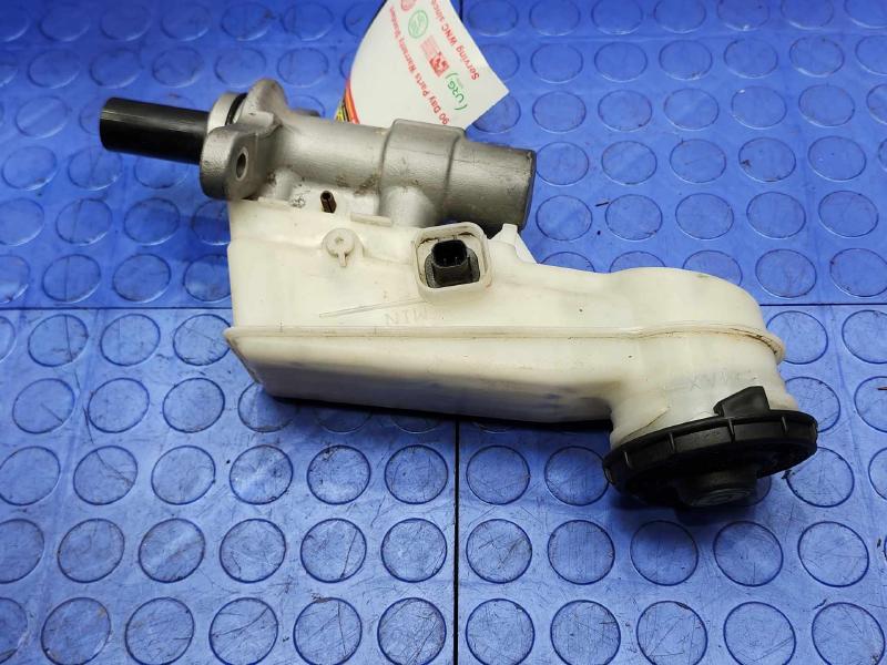 2016-2021 Honda Civic Brake Master Cylinder Assembly Genuine OEM 46100TBAA01