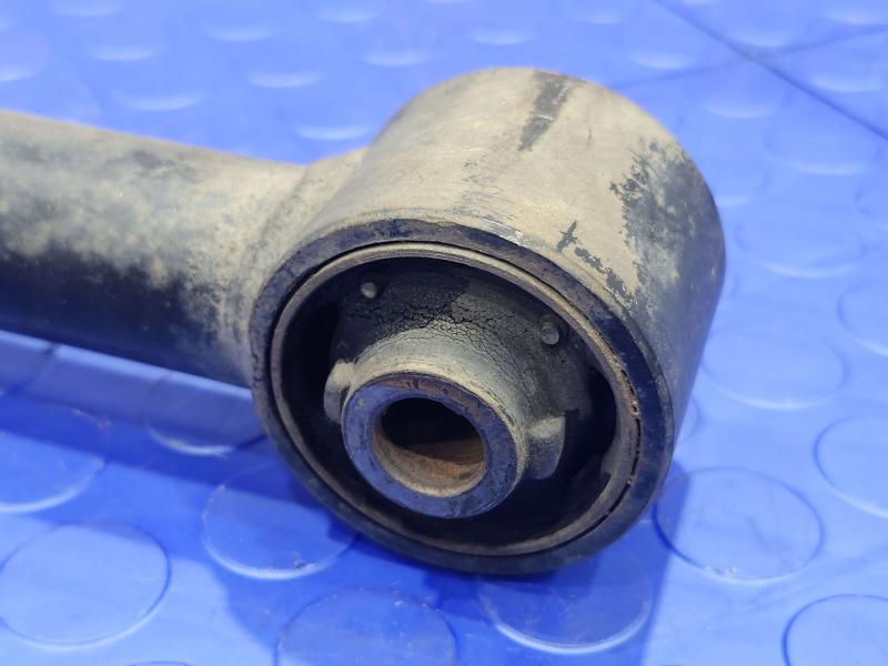 2006 Toyota 4Runner Lower Control Arm Rr
