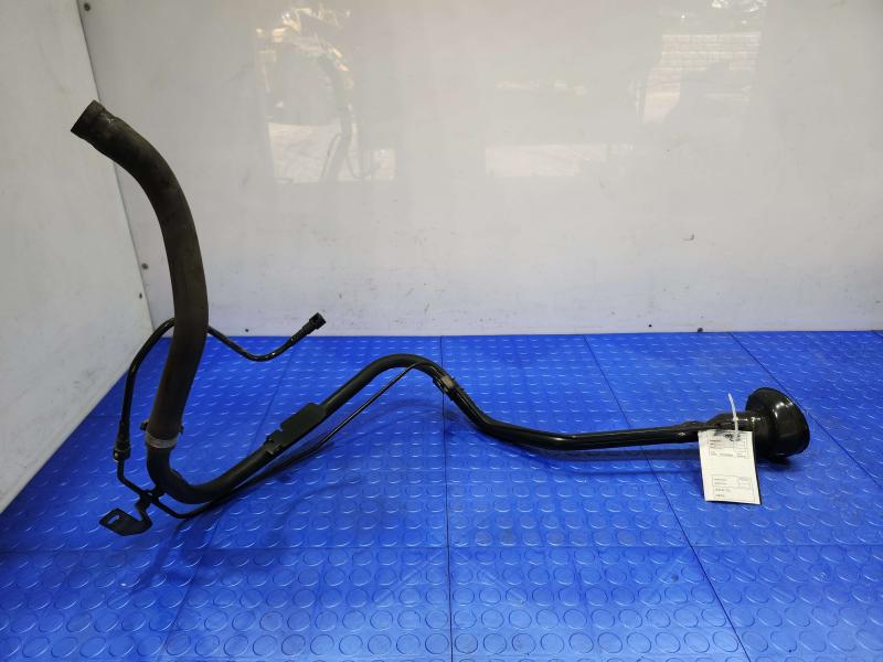 2013 Infiniti FX35 Fuel Filler Neck