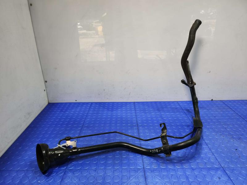 2013 Infiniti FX35 Fuel Filler Neck