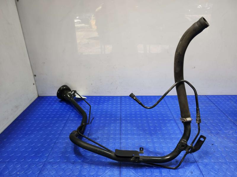 2013 Infiniti FX35 Fuel Filler Neck