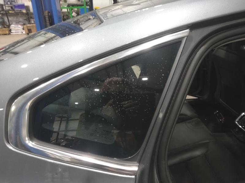 2018 Volvo S90 Quarter Glass/Window