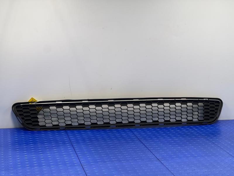 2011-2017 Toyota Sienna Lower Bumper Grille Genuine OEM Part 5311208010