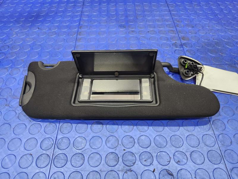 2016 Dodge Challenger Sun Visor