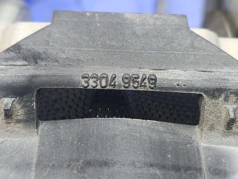 2011 Maserati Quattroporte Front Seat Belt