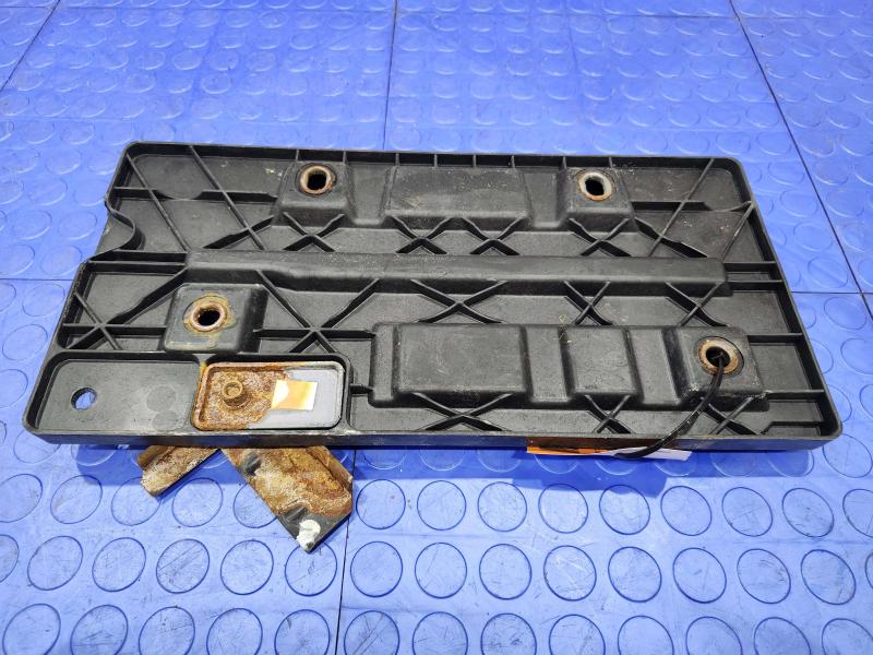 2009-2022 Volkswagen Passat Battery Tray Carrier Tray Genuine OEM 1K0915333H