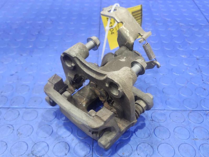 2016 Toyota Prius Caliper