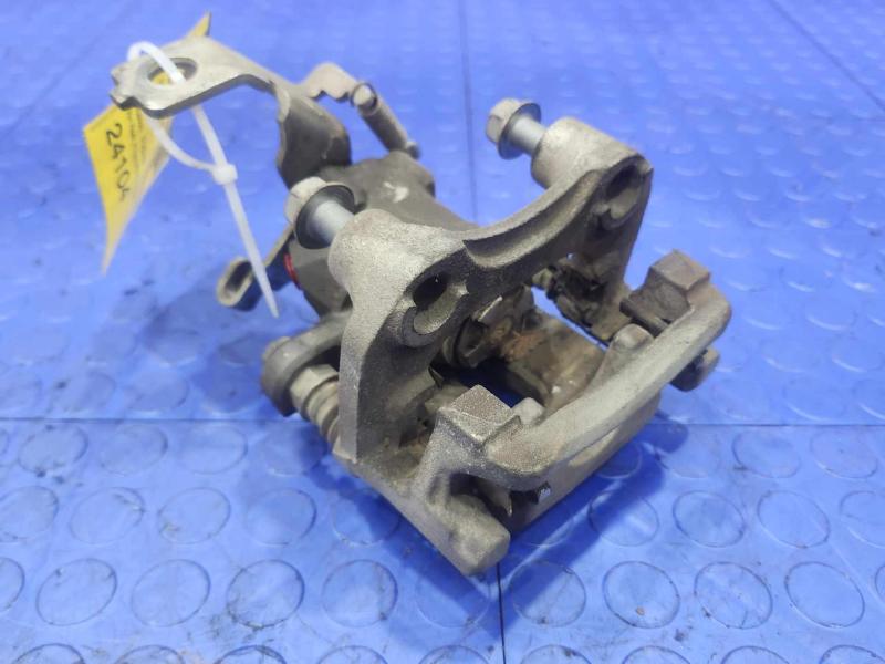 2016 Toyota Prius Caliper