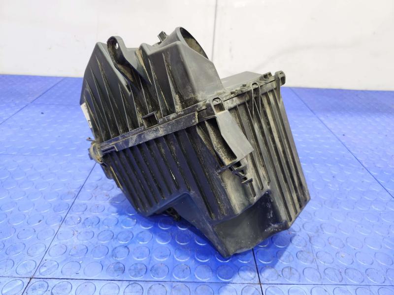 2010 Mazda Mazda3 Air Cleaner