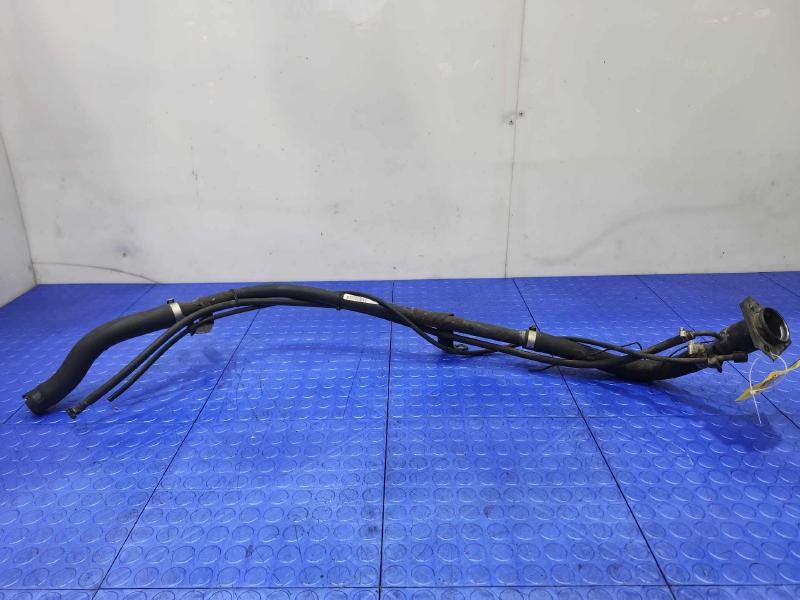 2007 Cadillac Escalade ESV Fuel Filler Neck