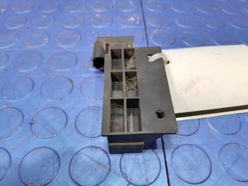 2011-2020 Dodge Journey Passive Entry Antenna Module OEM 68068148AA