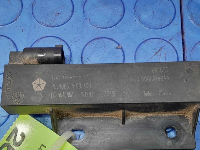 2011-2020 Dodge Journey Passive Entry Antenna Module OEM 68068148AA