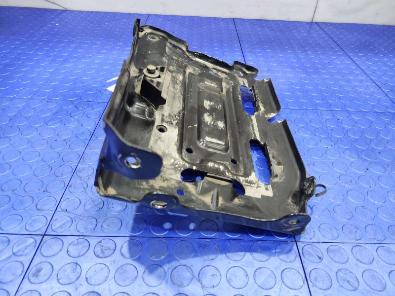 2017 Chevrolet Silverado 2500 Battery Tray