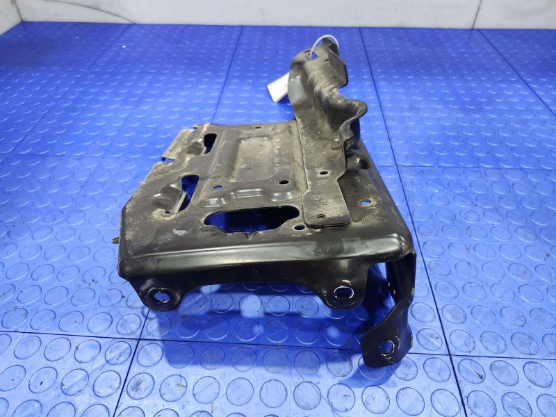 2017 Chevrolet Silverado 2500 Battery Tray