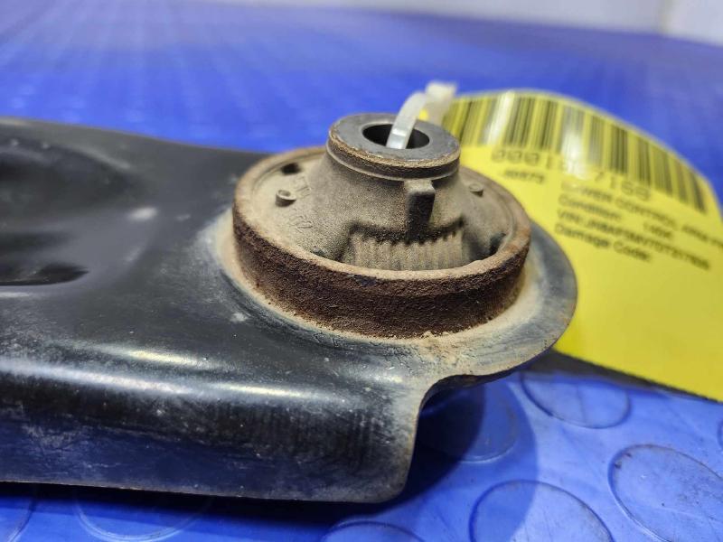 2011-2017 Nissan Juke Front Lower Control Arm Right Passenger Side OEM 555011KD0A,RH