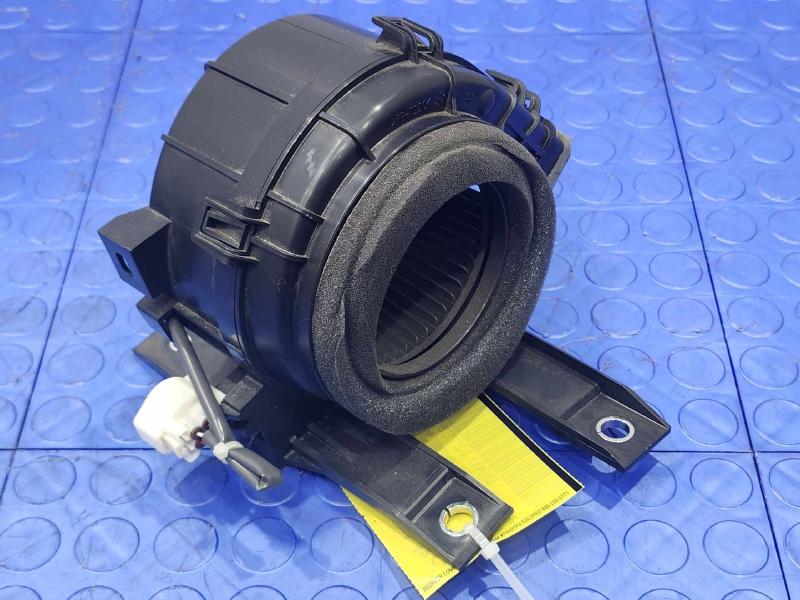2016 Toyota Prius Blower Motor