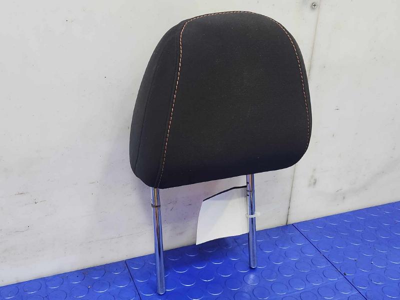 2021 Nissan Sentra Headrest