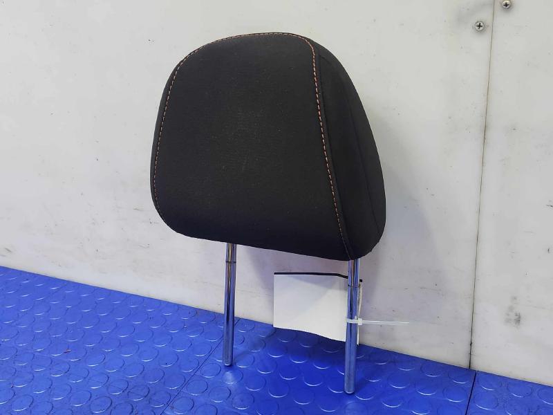 2021 Nissan Sentra Headrest