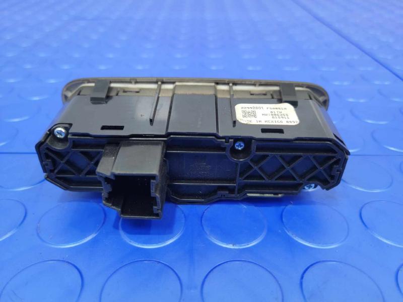2016 Chevrolet Malibu Headlight Switch (Dash Mtd)