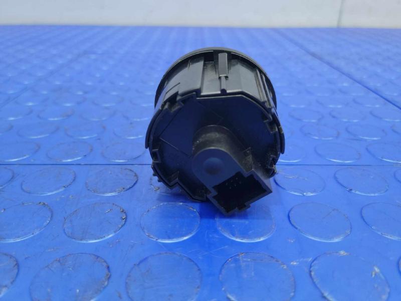 2011-2013 Ford Fiesta Headlight Control Switch Genuine OEM Part AE8T-13A024-AB
