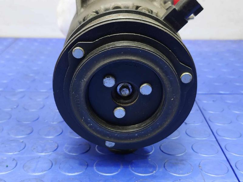 2017-2019 Ford Escape 1.5L AC Compressor Assembly Genuine OEM GV6119D629CC