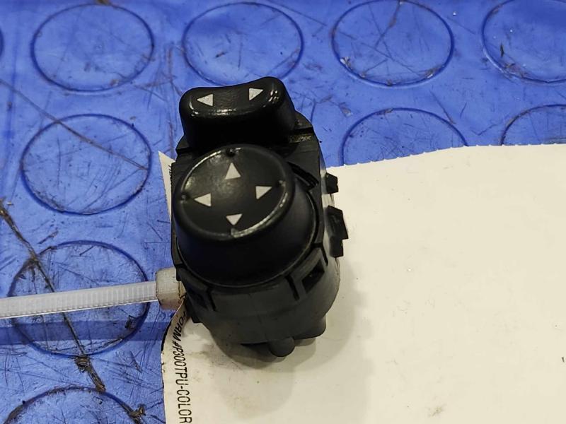 2009 Chevrolet Impala Door Switch Front